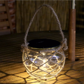 Outdoor solar hanging lamp